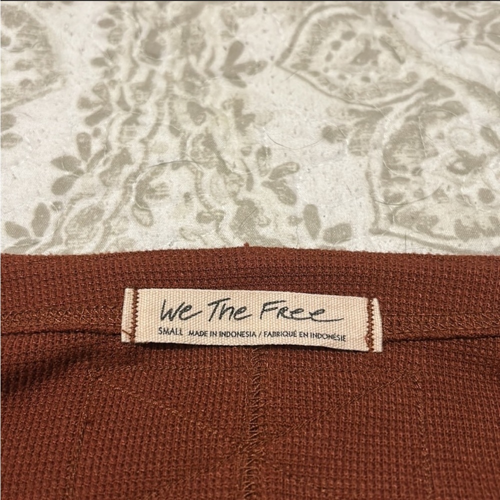 Free People Thermal V-Neck - Picture 4 of 4